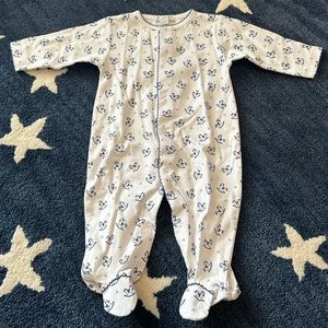 NWOT Kissy kissy size 3-6mo footie pajamas